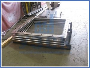 прямоугольные линзовые компенсаторы в Находке